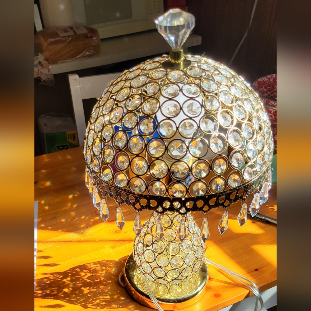 Crystal lamp